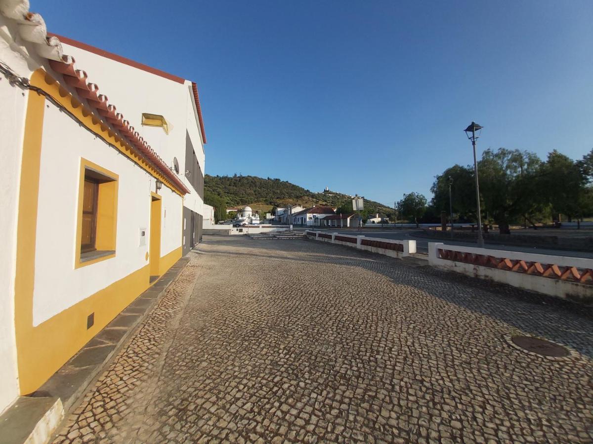 Telheiro Casa Da Avo Velhinhaヴィラ エクステリア 写真